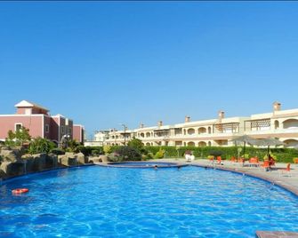 Marseilia Beach 2 - Mersa Matruh - Piscina