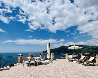 3 Bedrooms Apartment In Moneglia With Sea View (Cin It010037c2rcdl9567) - Moneglia - Balkon