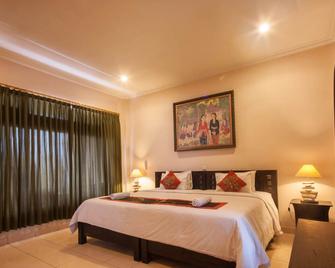 Brata Inn Ubud - Ubud - Makuuhuone