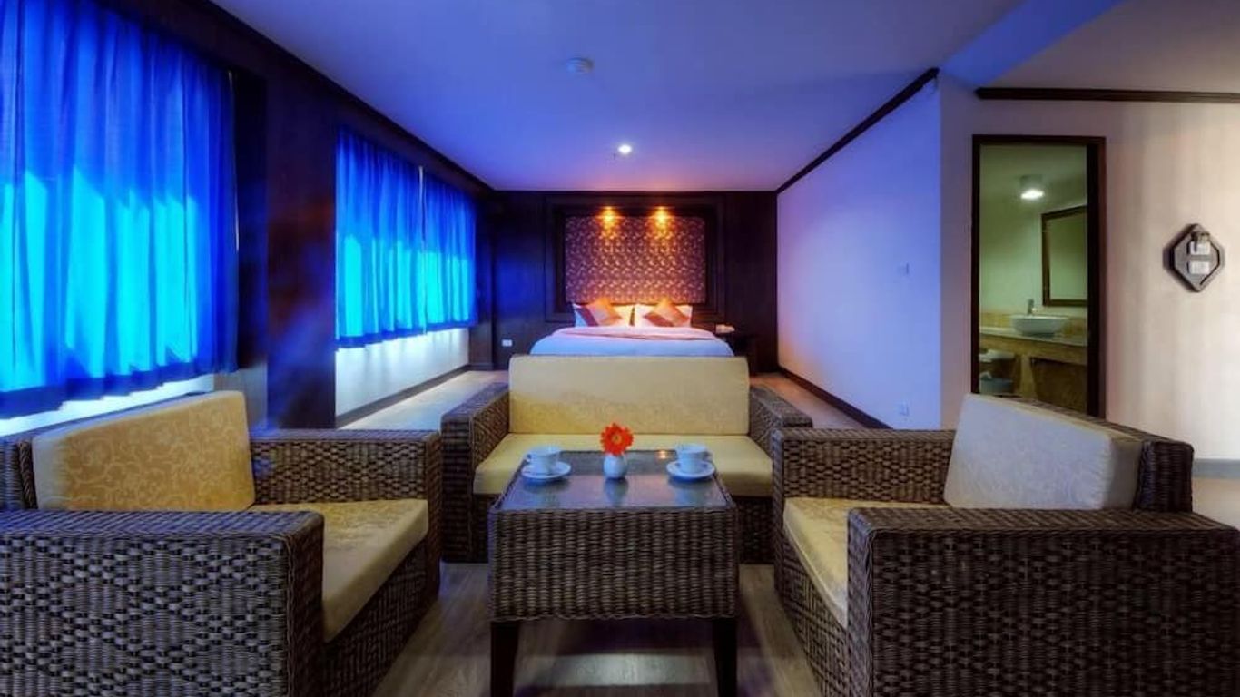 Piyaporn Pavilion Hotel