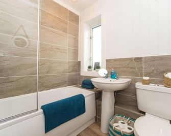 Kenmar House by Klass Living Hamilton - Hamilton