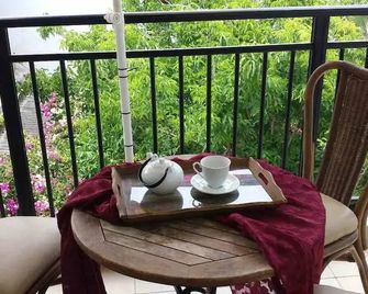 Mary's Place Stalis - Stalida - Balkón