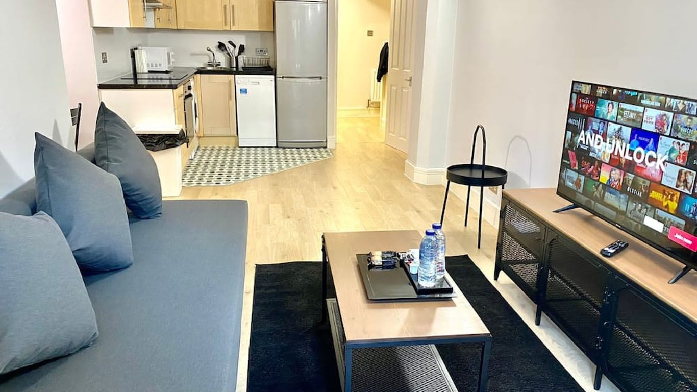 Westciti Caroco Aparthotel