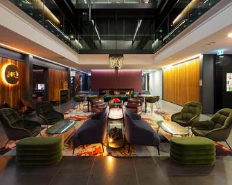 East Hotel - Canberra - Lounge