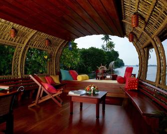 Xandari Riverscapes - Alappuzha - Patio