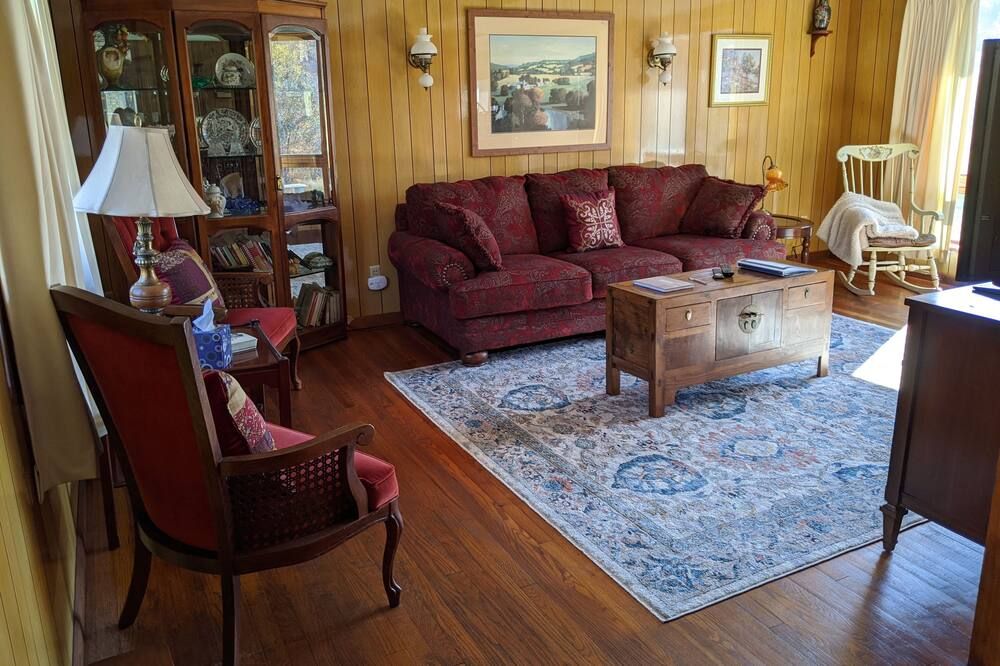 Country Cottage