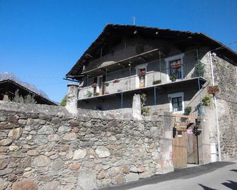La Casa Antica - Pont-Saint-Martin - Edificio