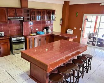 Rancho Chanel - Santa Ana - Cocina
