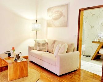 أندريانا ريزورت آند سبا - نوسي بي - غرفة معيشة