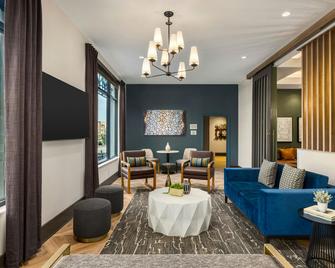 TownePlace Suites by Marriott Memphis Germantown - Germantown - Вітальня