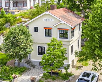 Awesome Home in Moerrum With Wifi - Mörrum - Building