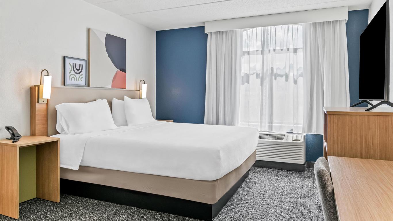Spark by Hilton Mechanicsburg