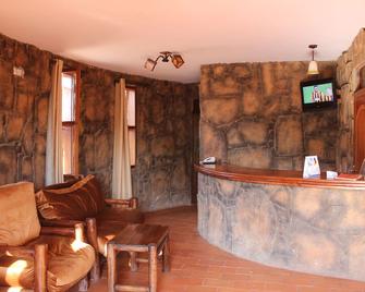 Sky Beach Hotel - Lyamutundwe - Recepción