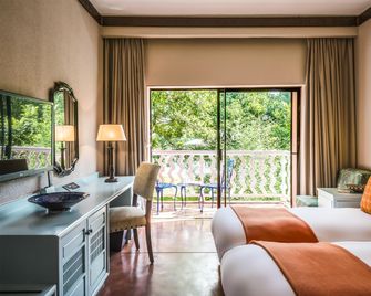 Avani Victoria Falls Resort - Livingstone - Bedroom