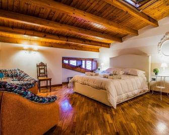 La Casa di Ilde al Duomo - Ortigia Holidays - Siracusa - Bedroom