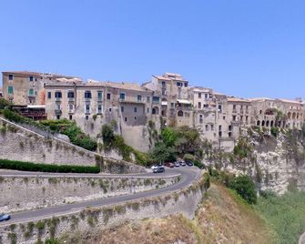 Residenza Porta Romana - Tropea - Außenansicht