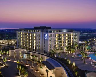 DoubleTree by Hilton Abu Dhabi Yas Island Residences - Abu Dabi - Edificio
