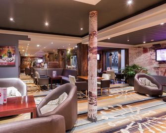 Holiday Inn Newcastle - Jesmond By IHG - ניוקאסל - טרקלין