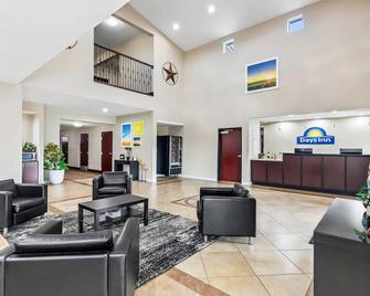 Days Inn by Wyndham Rockdale Texas - Rockdale - Lobby