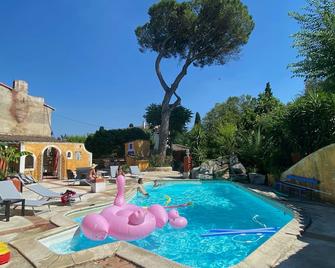 Le Clos De L'Isle - Arles - Piscina