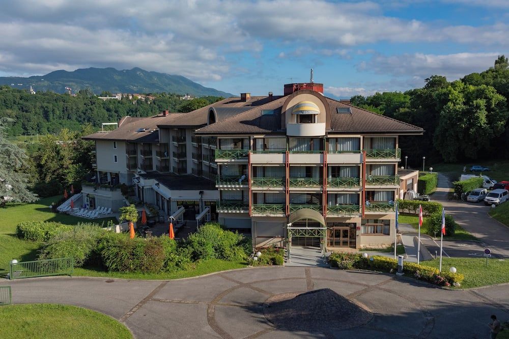 أوتل إي سبا فاكونس بلو فيلا مارليوز - إيه-ليه-بان - مبنى