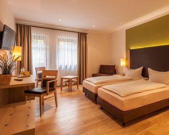 Hotel-Gasthof Weißes Roß - Kleinostheim