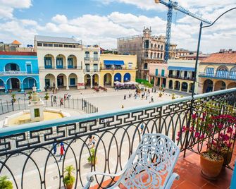 Deluxe in Plaza Vieja - Executive Suite - Havanna - Balkon