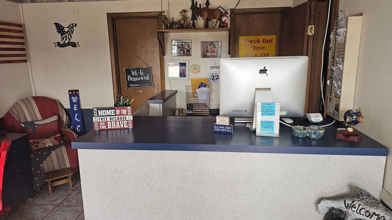 Blue Spruce Motel