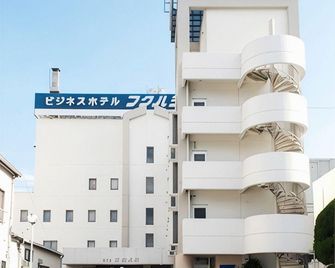 Hotel Nobeoka Hills - Nobeoka - Building