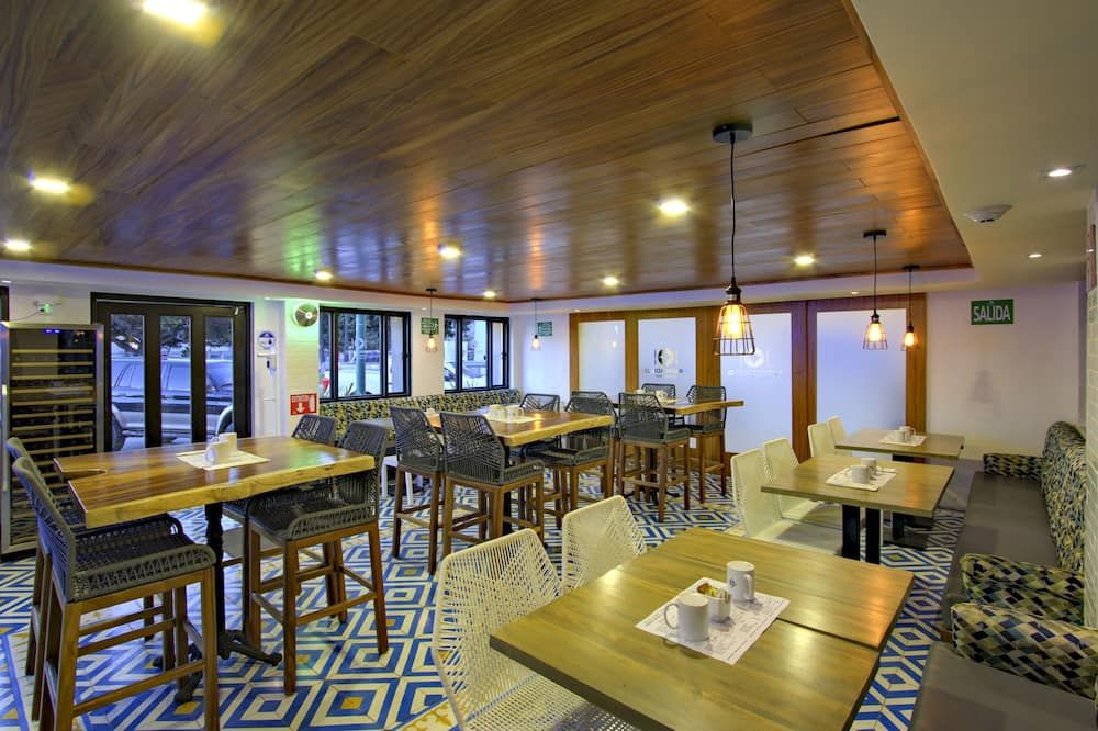 Hotel La Pinta - אנסנדה - מסעדה