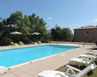 Hôtel Restaurant Mas Le Châtelet - Saint-Paul-de-Fenouillet - Piscina