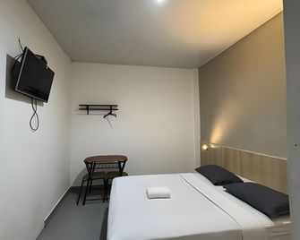 Sabrina 81 - Pekanbaru - Bedroom