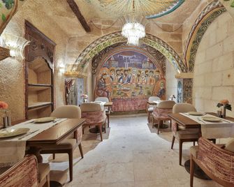 Elika Cave Suites Cappadocia, Curio Collection by Hilton - Ortahisar - Restaurante