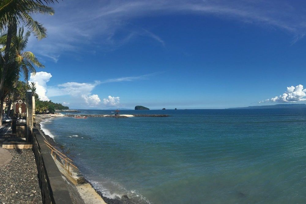 سيجارا وانجي بيتش كوتيجيز