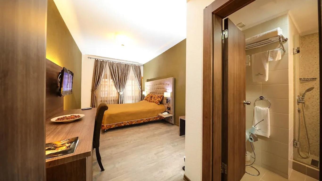 Hotel Çarshia e Jupave