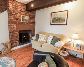 The Coach House - Wigton - Living room