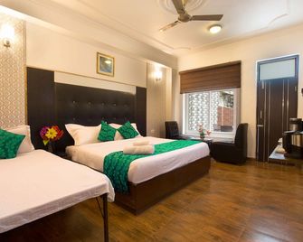 Hotel Shivani International - Dharamsala - Slaapkamer