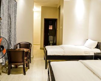 Jewelstone Hotel - Nairobi - Bedroom