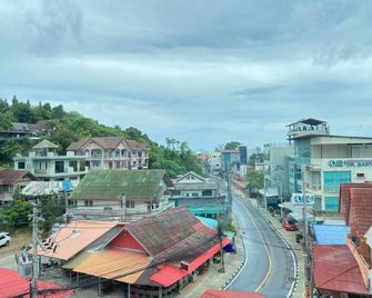 Shaka Guest House - Karon - Vista externa