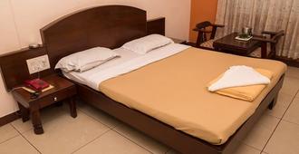 Woodside - The Business Class Hotel - Mangalore - Bedroom