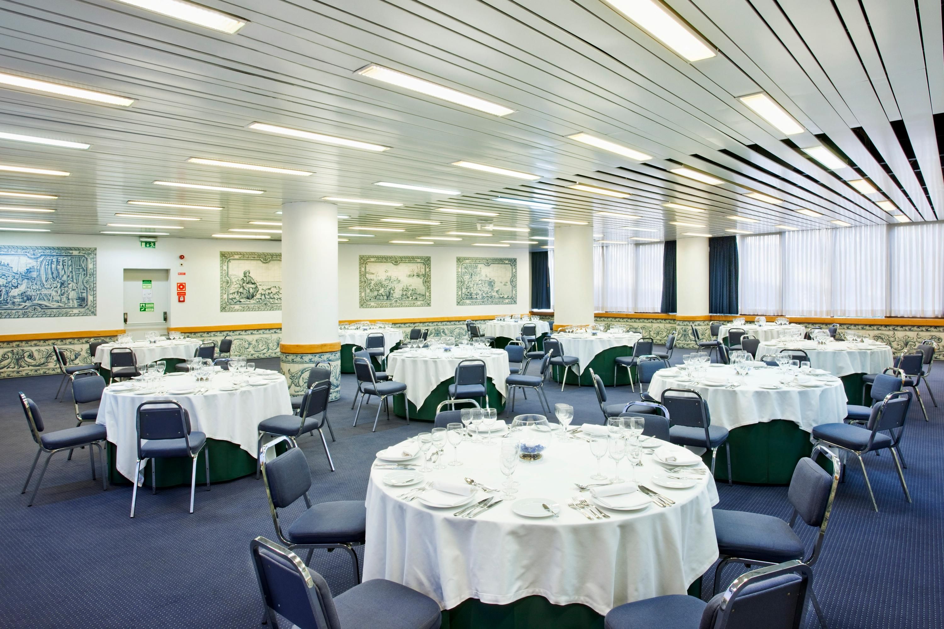 Holiday Inn Lisbon - Continental - Lisbon - Banquet hall