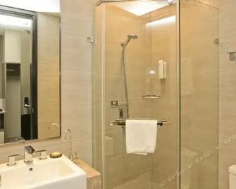 Home Inn Plus - Dalian