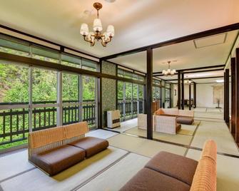 Yama no Yado Meiji Onsen - Chino
