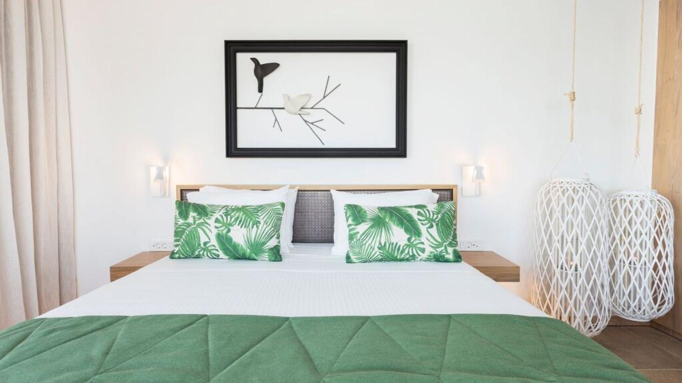 Kalamaki Luxury Suites