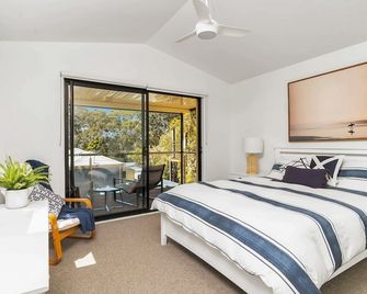 Sandpiper, Hyams Beach - Hyams Beach - Bedroom