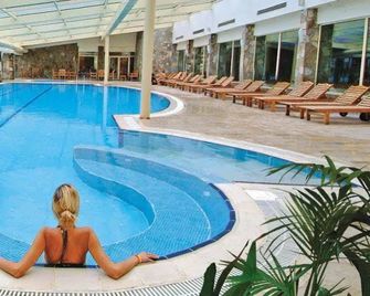 MC Arancia Resort Hotel - Alanya - Piscina