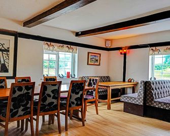 OYO The Billingford Horseshoes - Diss - Restaurant