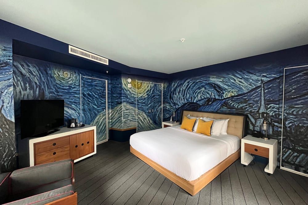 Bedroom view of Kimpton Schofield Hotel