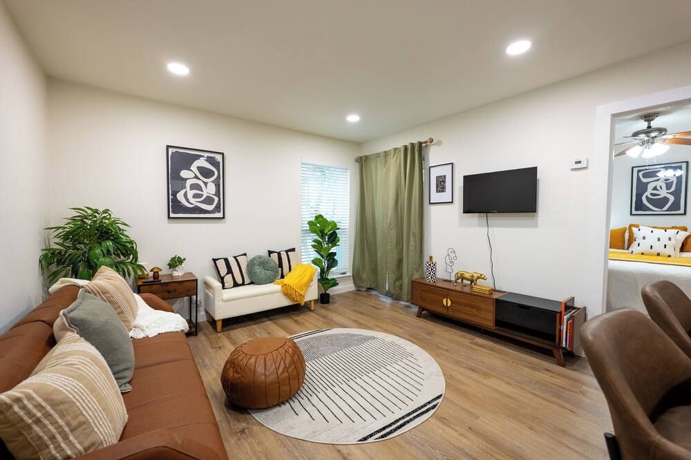 San Antonio Free Wifi Cozy 1 Bedroom Condo Apt. Riverwalk Seaworld Alamo Heights - San Antonio - Sala de estar