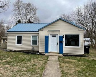 Cute 3 bedroom house less than 3 miles from WEC - Wilmington - Gebäude